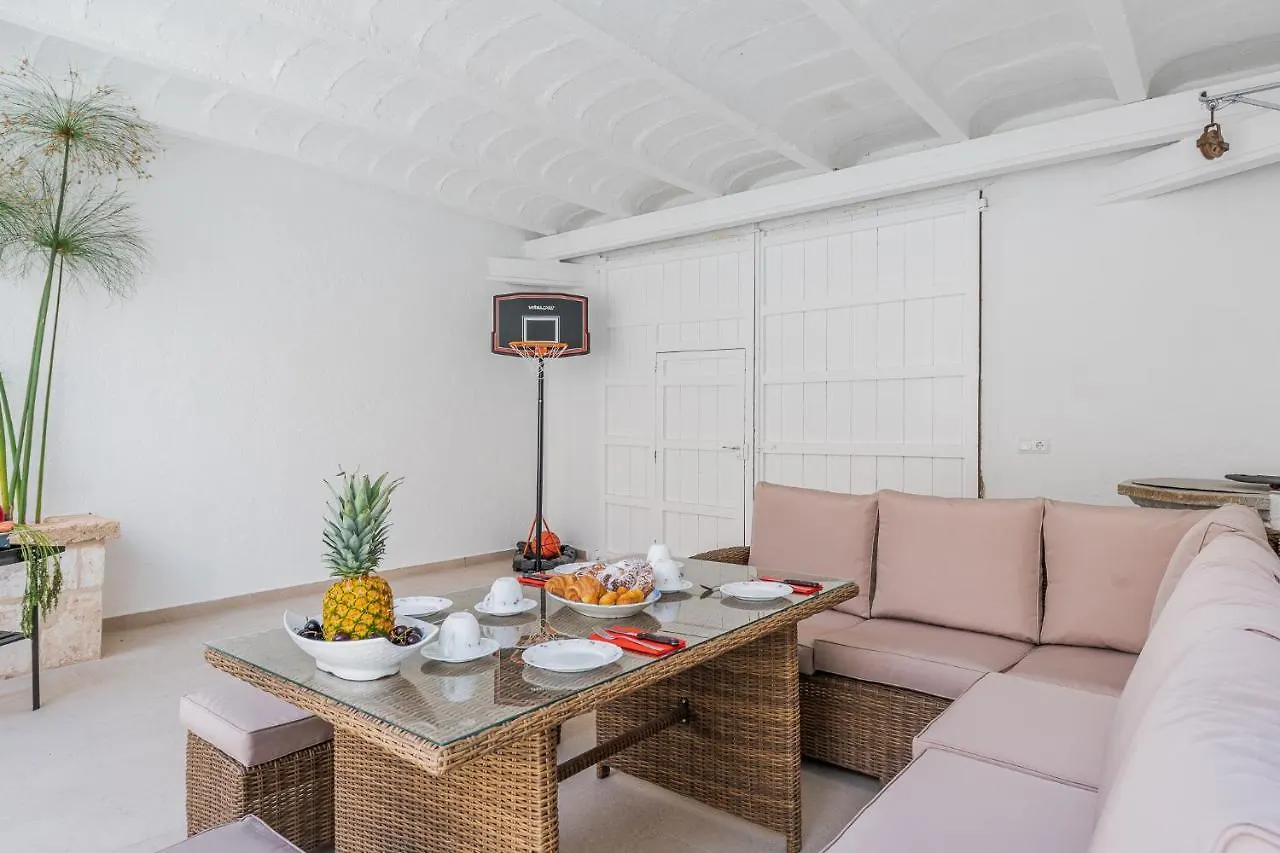 Holiday Home Can Cremat Sa Pobla 0*,  Spanje